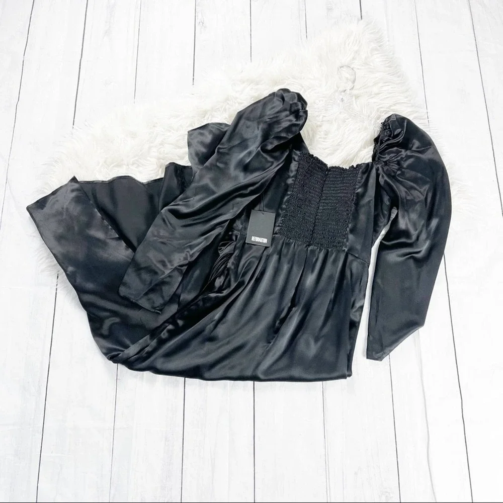 Reformation Women's Black Rey Long puff‎ sleeves 100% Silk Dress Size 6